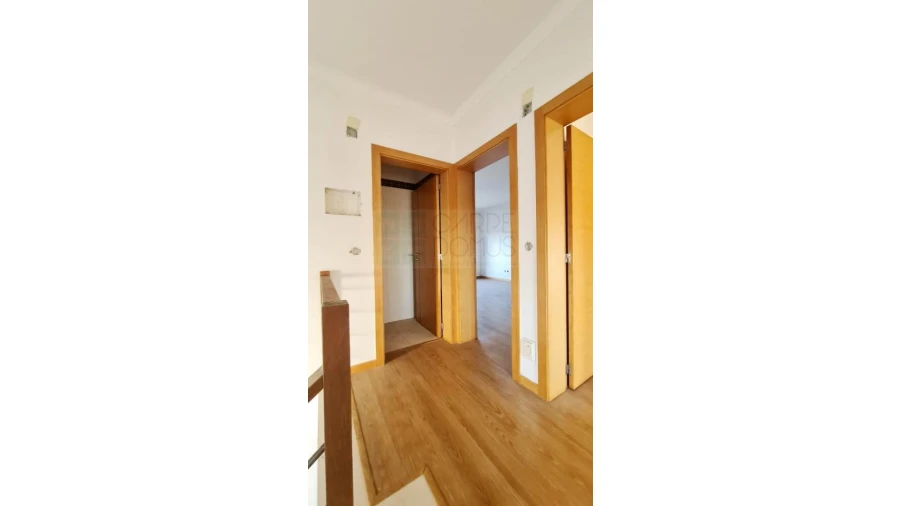 Terreno para Venda em Valado dos Frades Foto 60