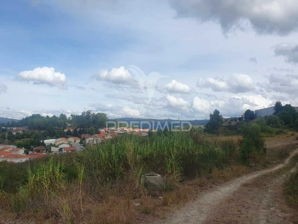 Terreno para Venda em Fafe Foto 13