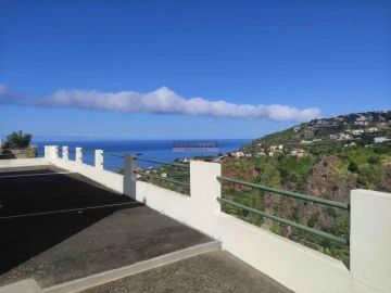 Moradia T3 para Venda em Ponta do Sol