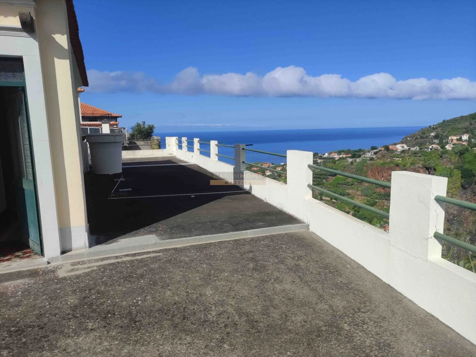 Moradia T3 para Venda em Ponta do Sol Foto 35