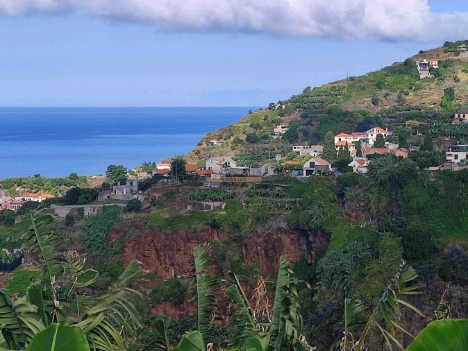 Moradia T3 para Venda em Ponta do Sol Foto 11