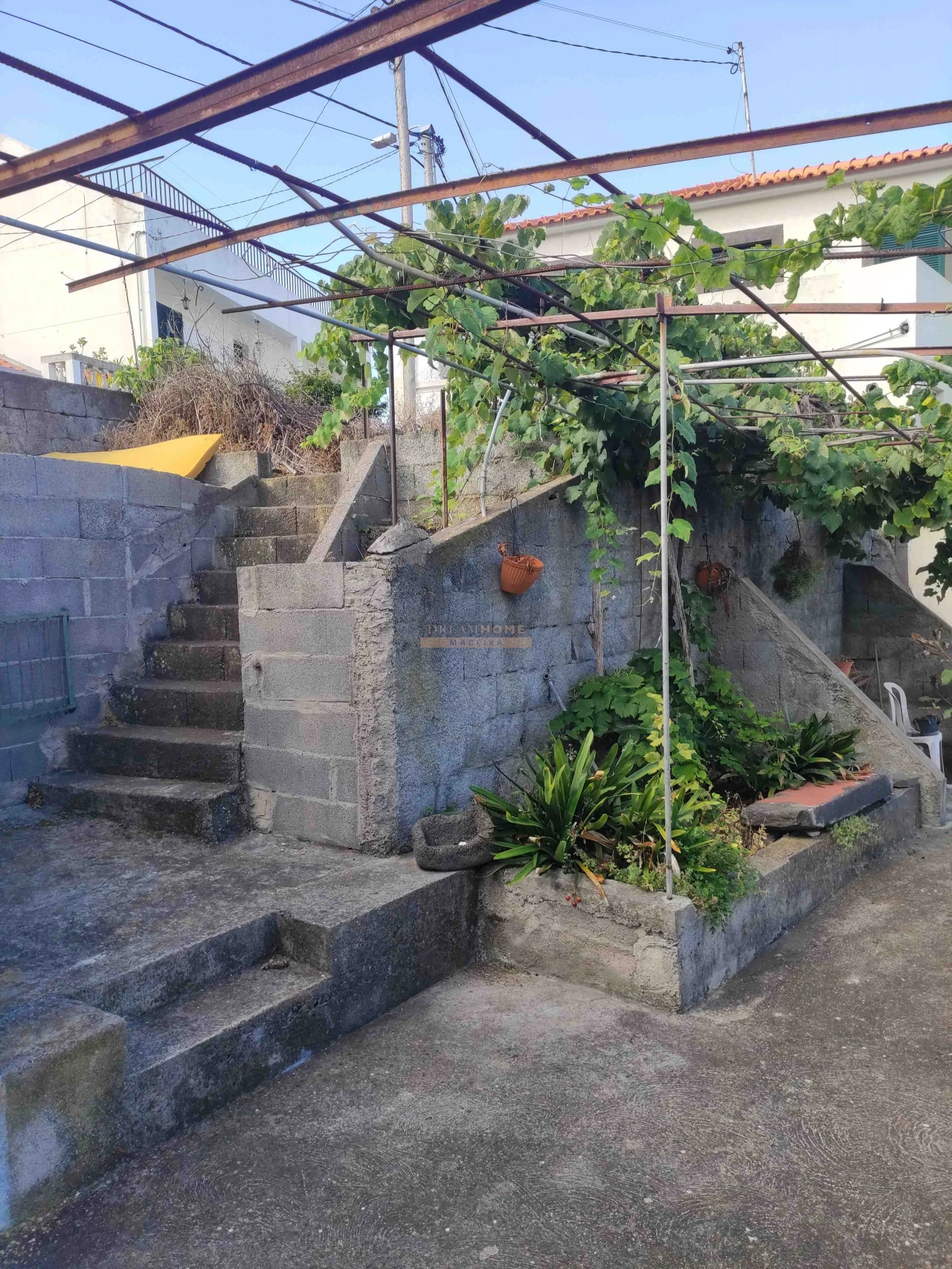 Moradia T3 para Venda em Ponta do Sol Foto 32