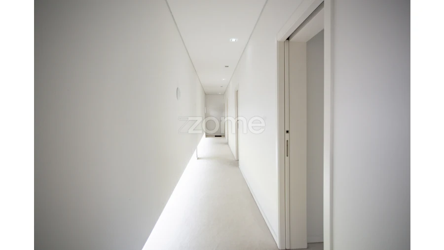 Moradia T4 para Venda em Cortegaça Foto 7