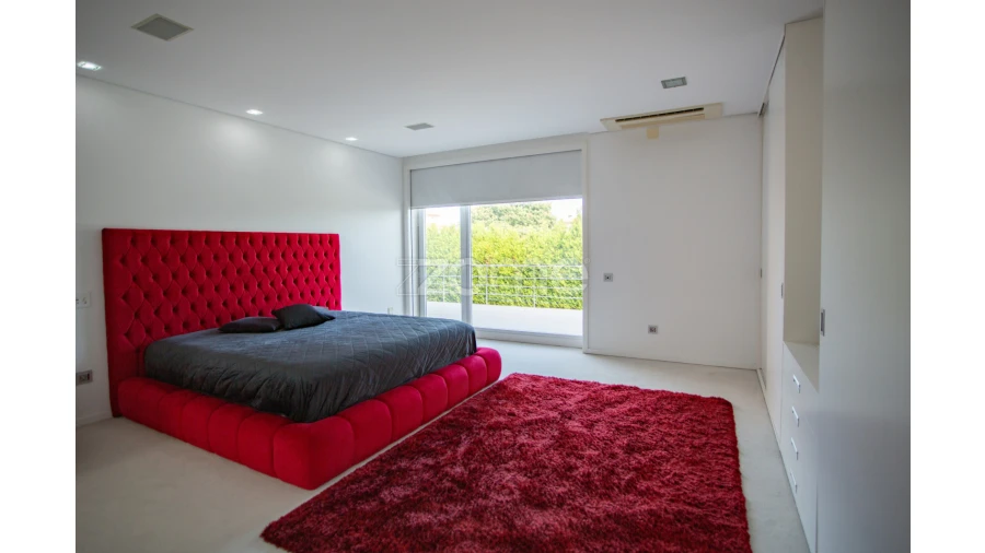 Moradia T4 para Venda em Cortegaça Foto 8