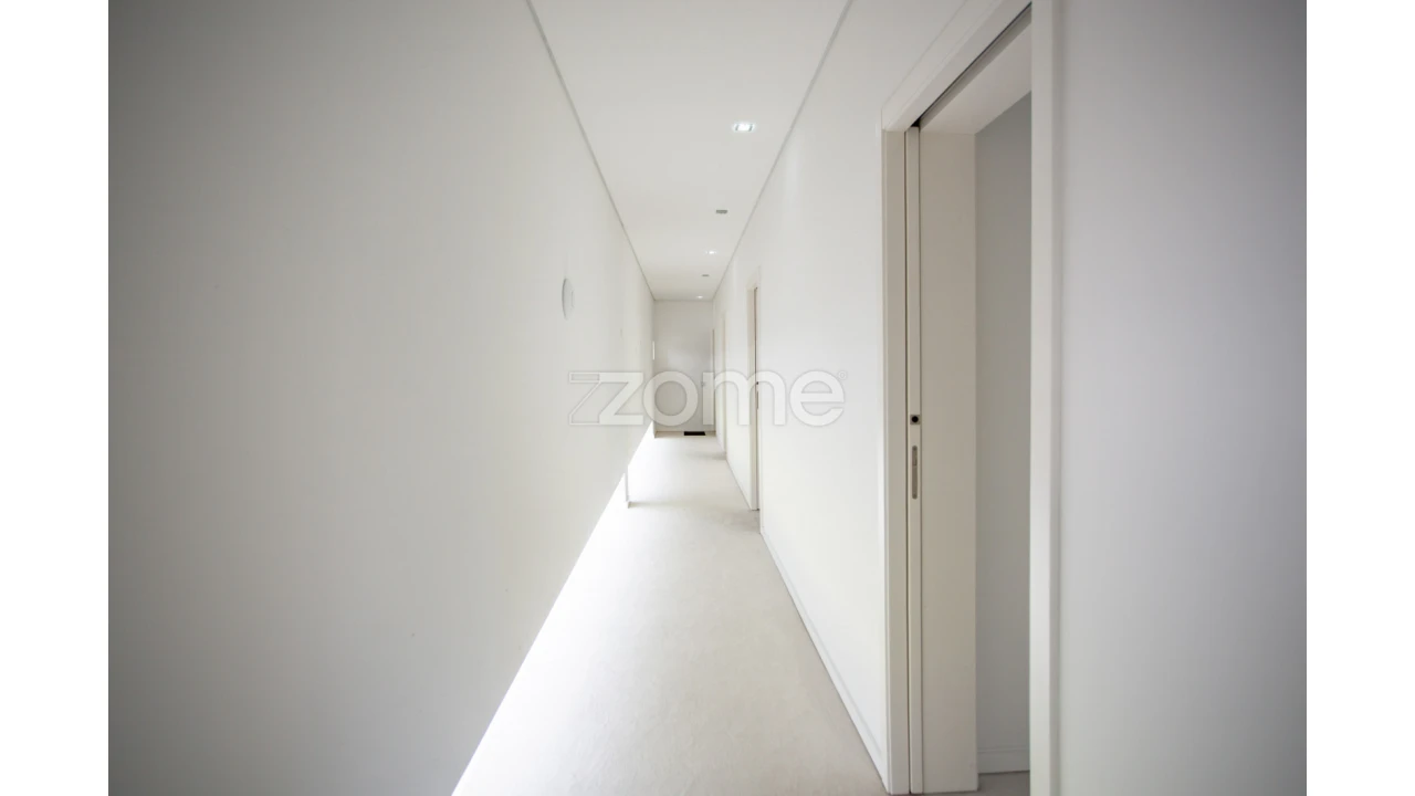 Moradia T4 para Venda em Cortegaça Foto 7