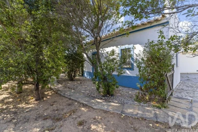 Moradia T4 para Venda em Lagoa e Carvoeiro