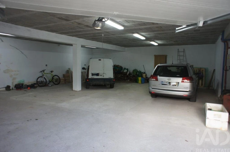 Moradia T4 para Venda em Vila Marim Foto 26