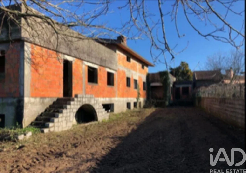 Terreno para Venda em O. Azeméis, Riba-Ul, Ul, Macinhata Seixa, Madail Foto 2