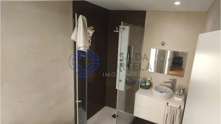 Moradia T3 para Venda em São João da Madeira Foto 22