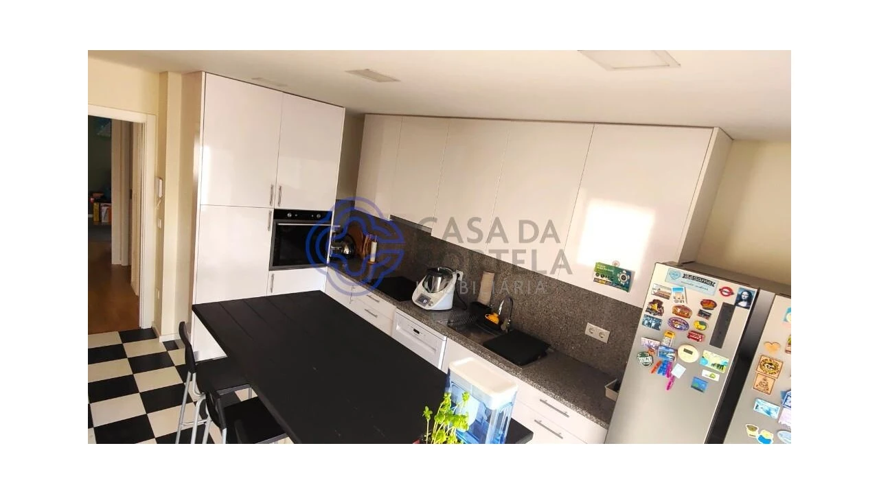 Moradia T3 para Venda em São João da Madeira Foto 10