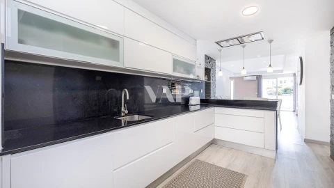 Apartamento T2 para Venda em Albufeira e Olhos de Água