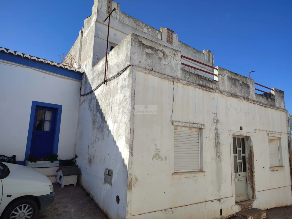 Moradia para Venda em Budens Foto 1
