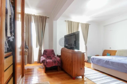 Moradia T3 para Venda em Marvila, Ribeira Santarém, São Salvador, São Nicolau
