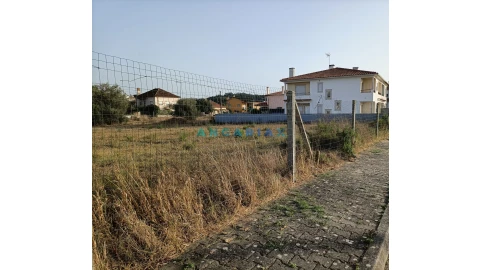 Terreno para Venda em Marrazes e Barosa