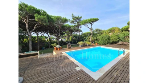 Moradia T4 para Arrendamento em Cascais e Estoril