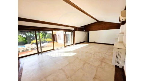 Moradia T4 para Arrendamento em Cascais e Estoril