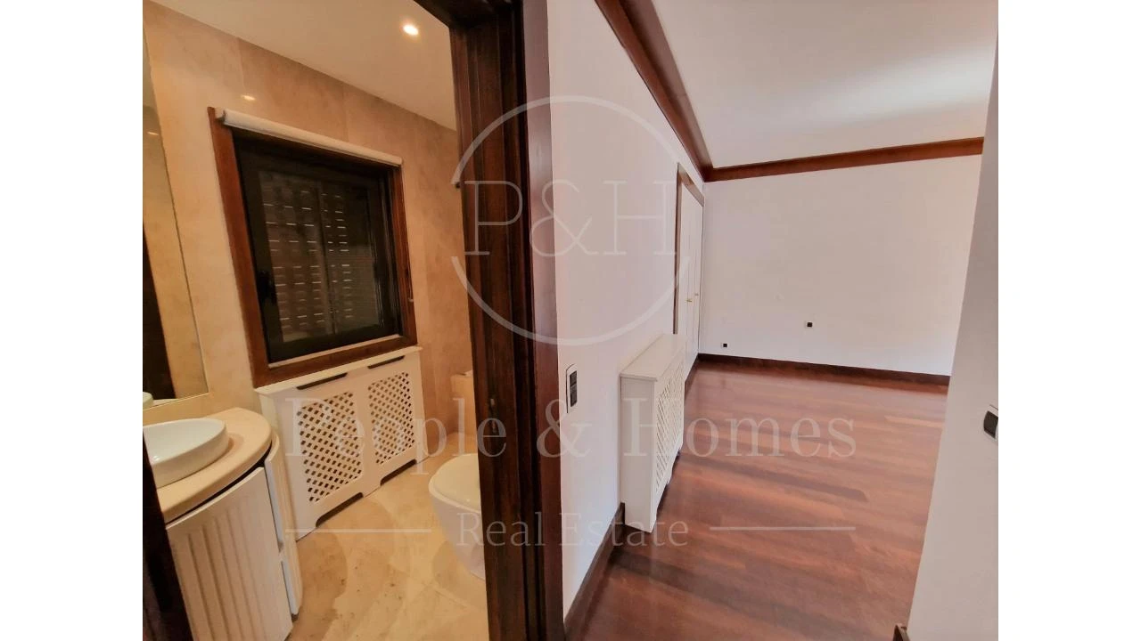 Moradia T4 para Arrendamento em Cascais e Estoril Foto 28