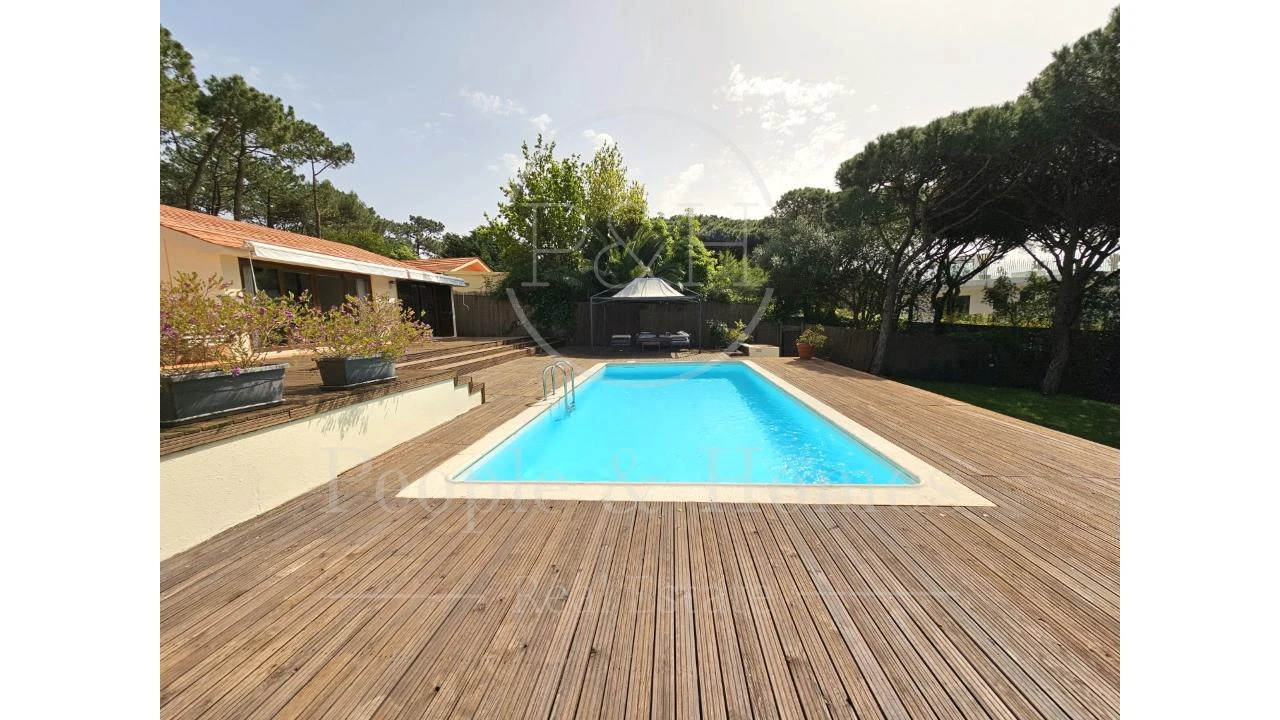 Moradia T4 para Arrendamento em Cascais e Estoril Foto 2