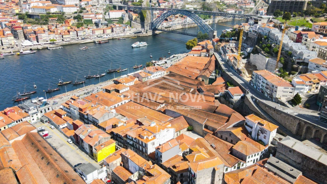 Apartamento T1 para Venda em Arcozelo Foto 1