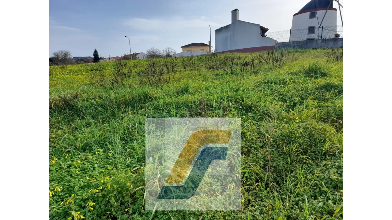 Terreno para Venda em Lourinhã e Atalaia Foto 4