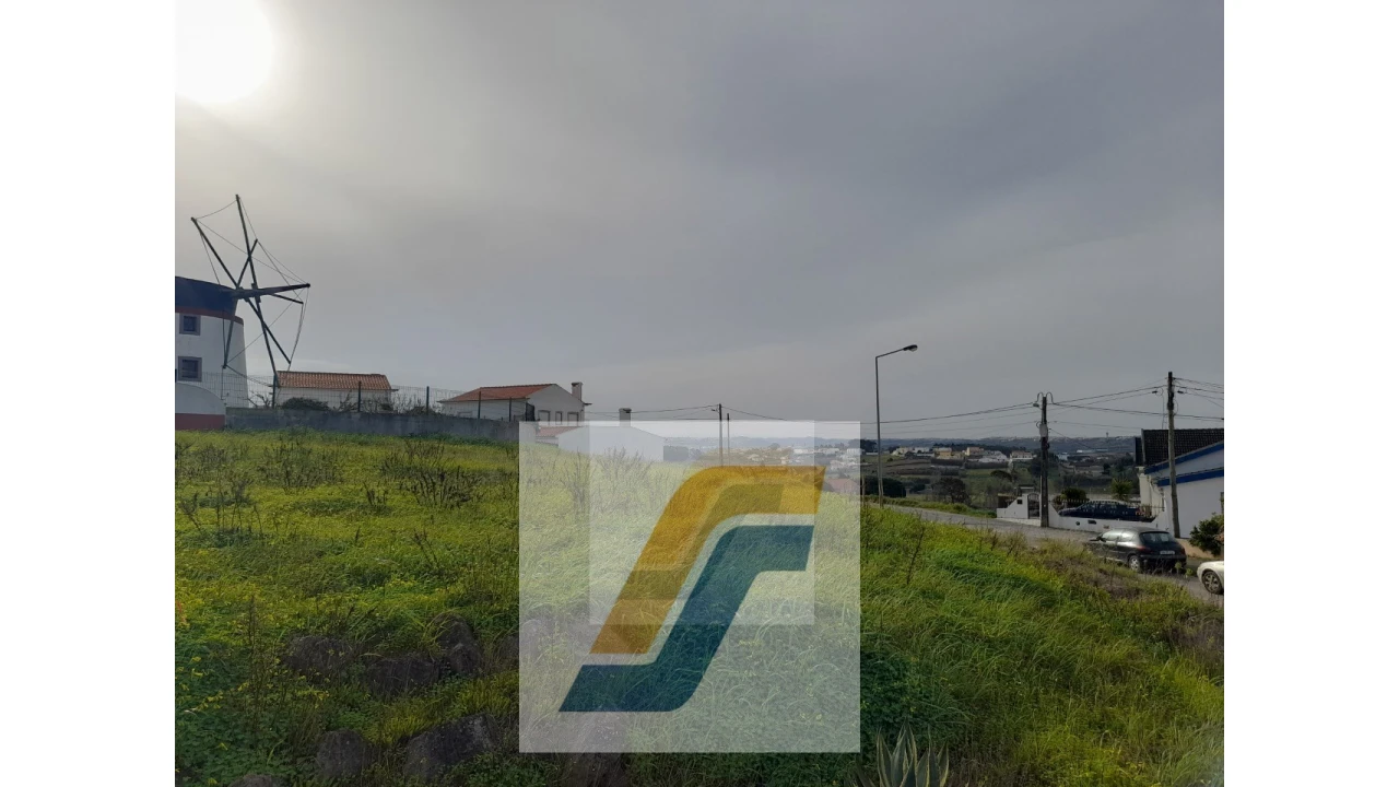 Terreno para Venda em Lourinhã e Atalaia Foto 8