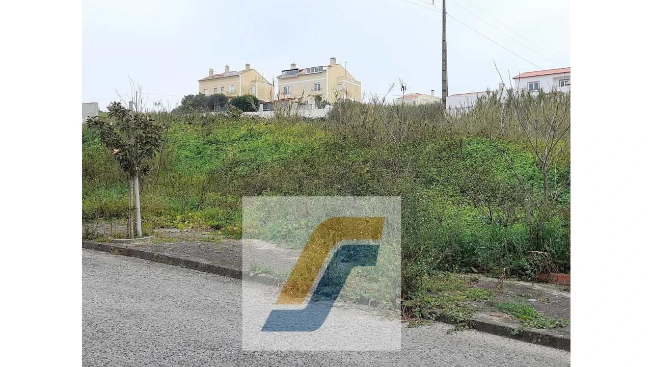 Terreno para Venda em Lourinhã e Atalaia Foto 6