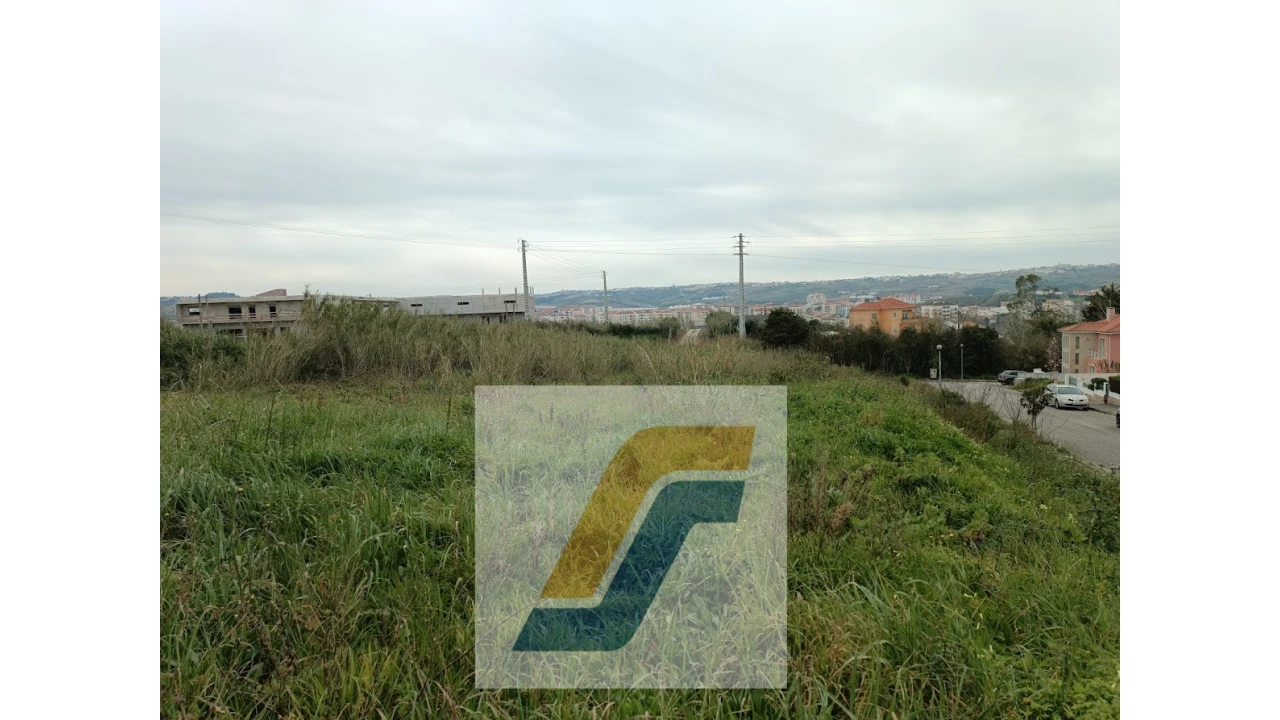 Terreno para Venda em Lourinhã e Atalaia Foto 12