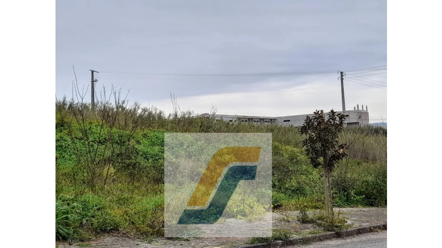 Terreno para Venda em Lourinhã e Atalaia Foto 4