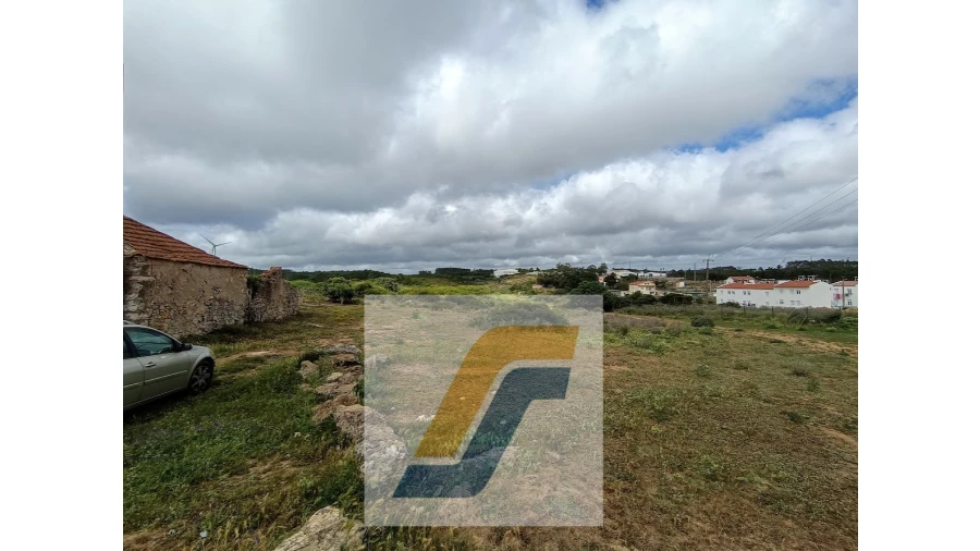 Terreno para Venda em São Bartolomeu dos Galegos e Moledo