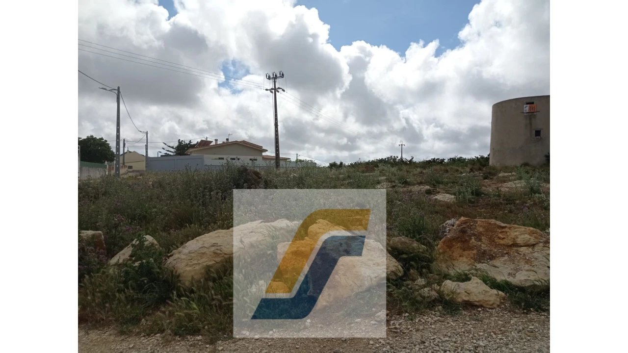 Terreno para Venda em São Bartolomeu dos Galegos e Moledo Foto 1