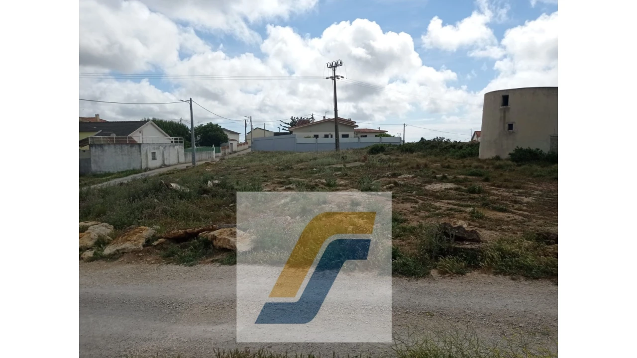 Terreno para Venda em São Bartolomeu dos Galegos e Moledo Foto 12