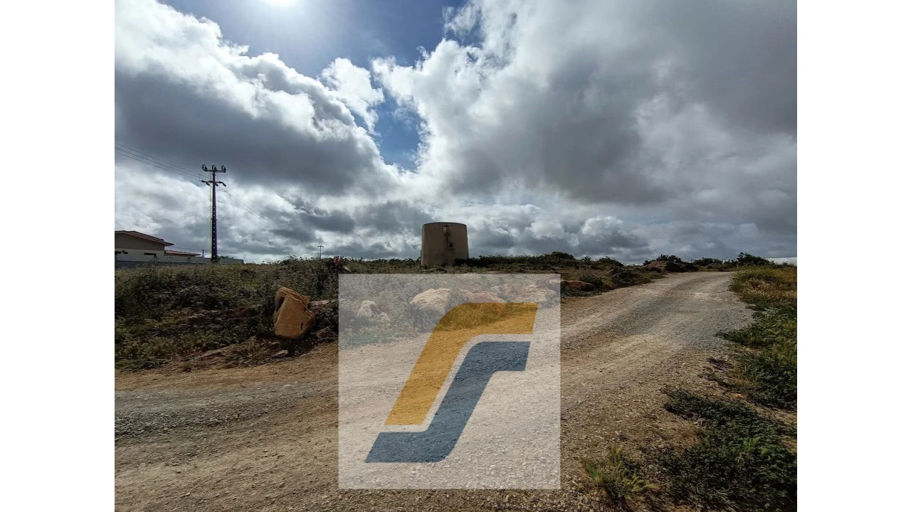 Terreno para Venda em São Bartolomeu dos Galegos e Moledo Foto 21