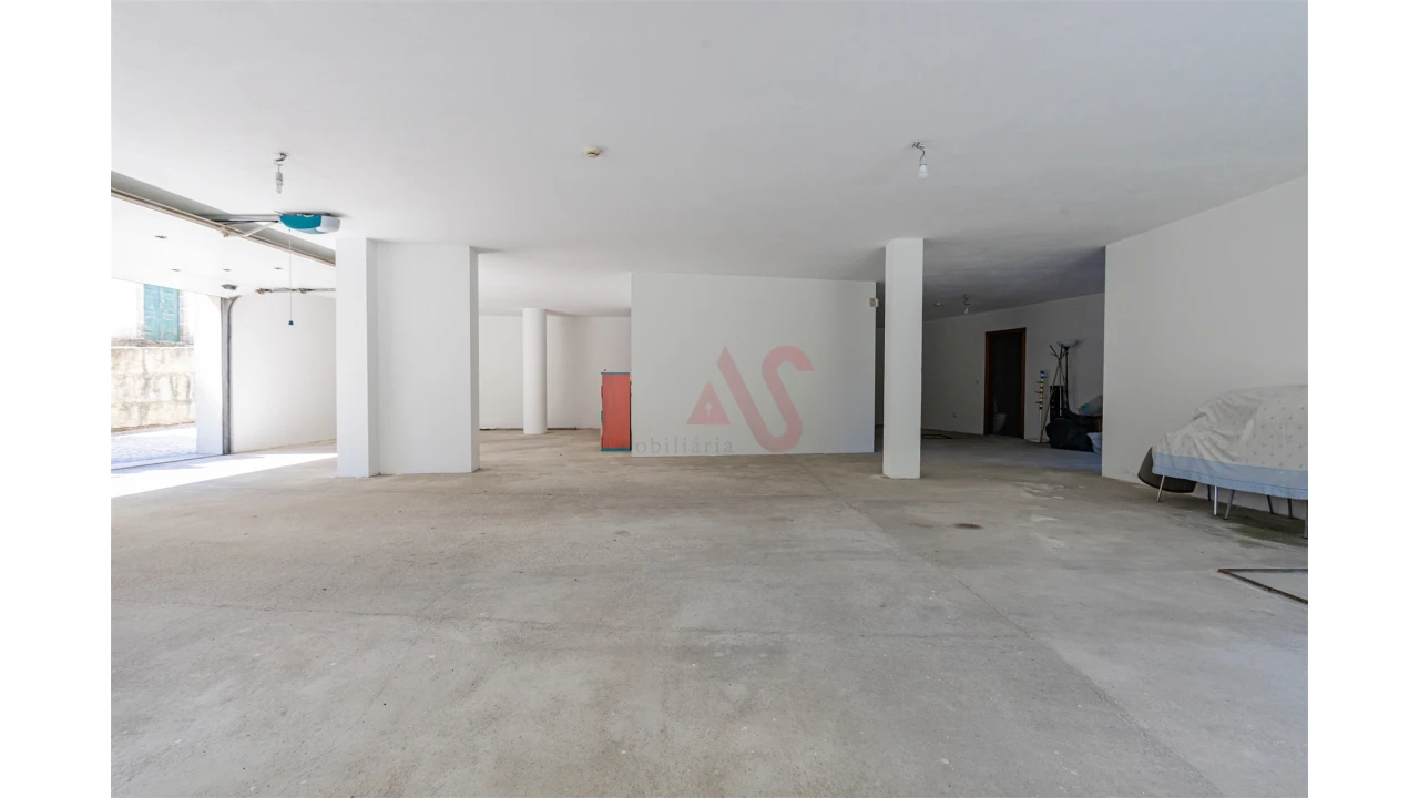 Moradia T4 para Venda em Teixeira e Teixeiró Foto 38