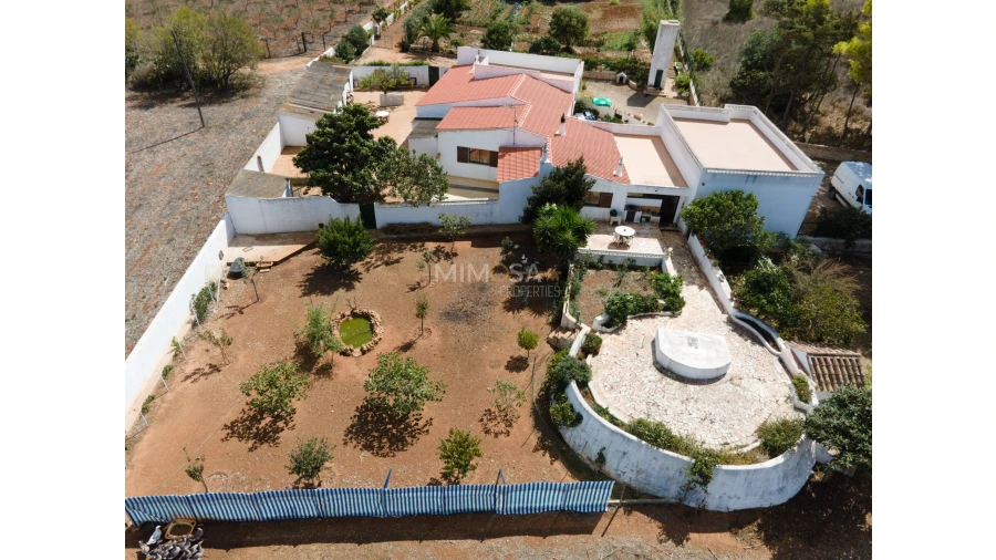 Quinta T3 para Venda em Luz Foto 2