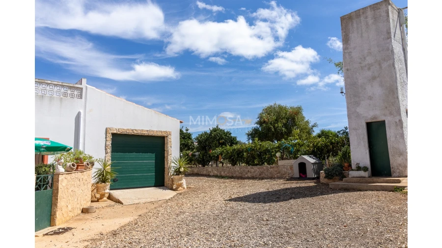 Quinta T3 para Venda em Luz Foto 5