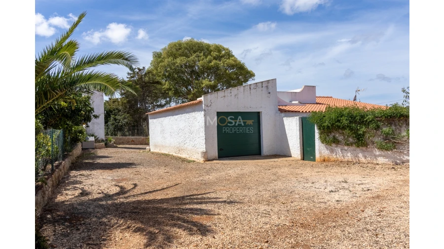 Quinta T3 para Venda em Luz Foto 6