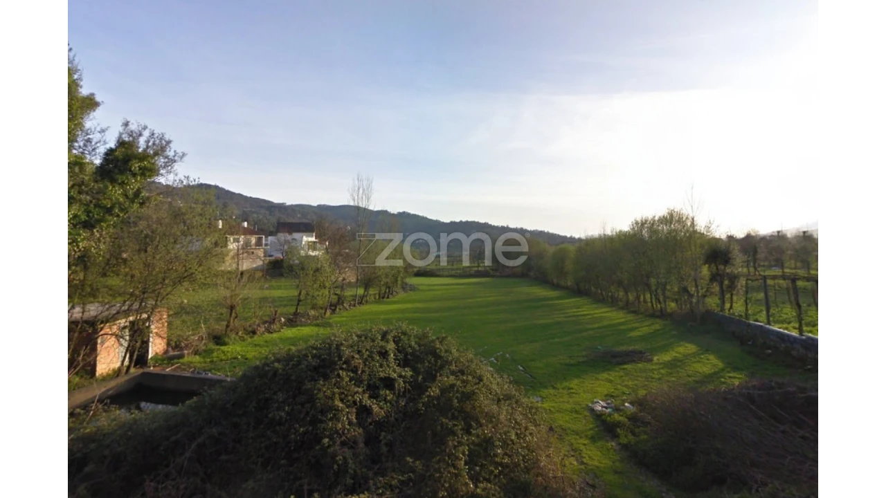 Terreno para Venda em Ribeira do Neiva Foto 2