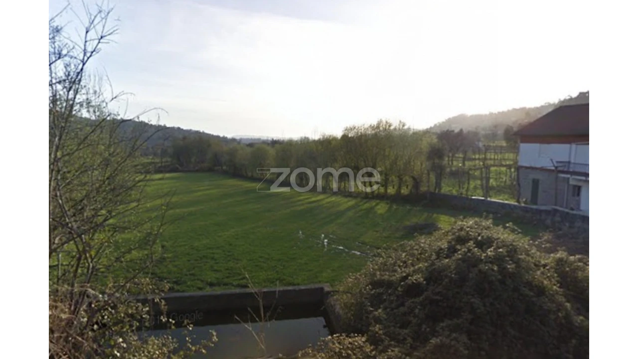 Terreno para Venda em Ribeira do Neiva Foto 1