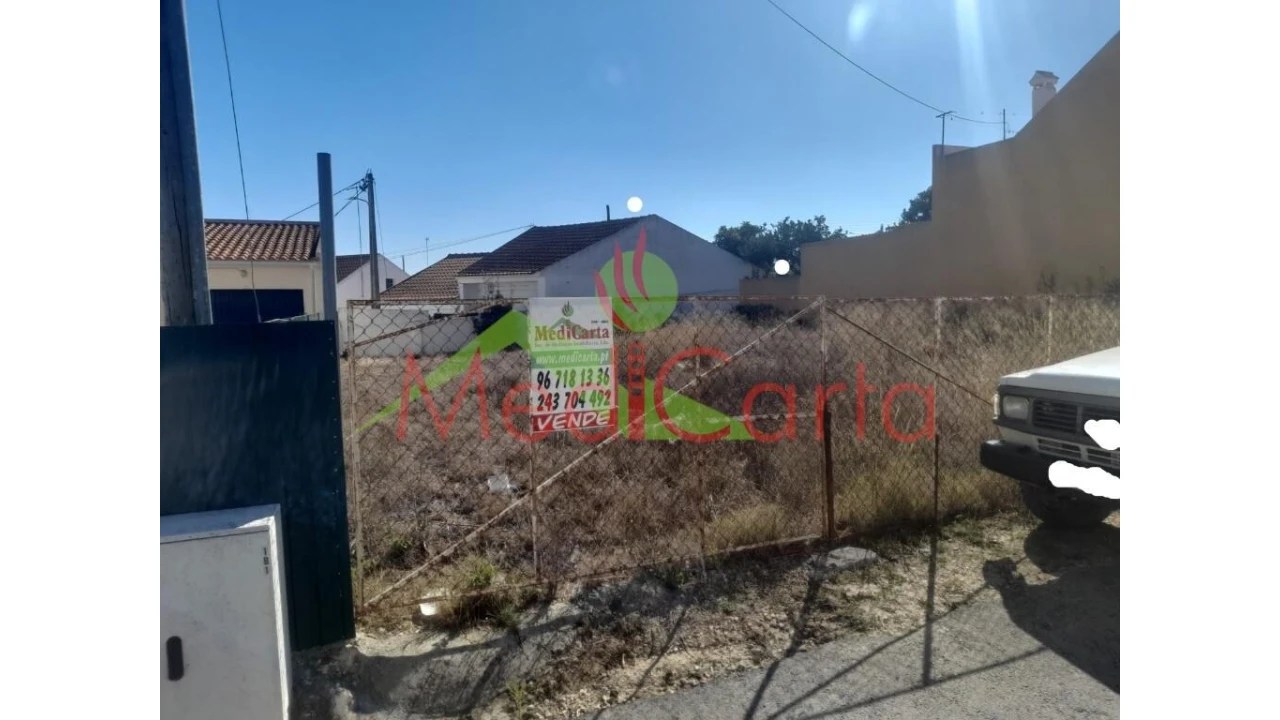 Terreno para Venda em Vale de Santarem Foto 1