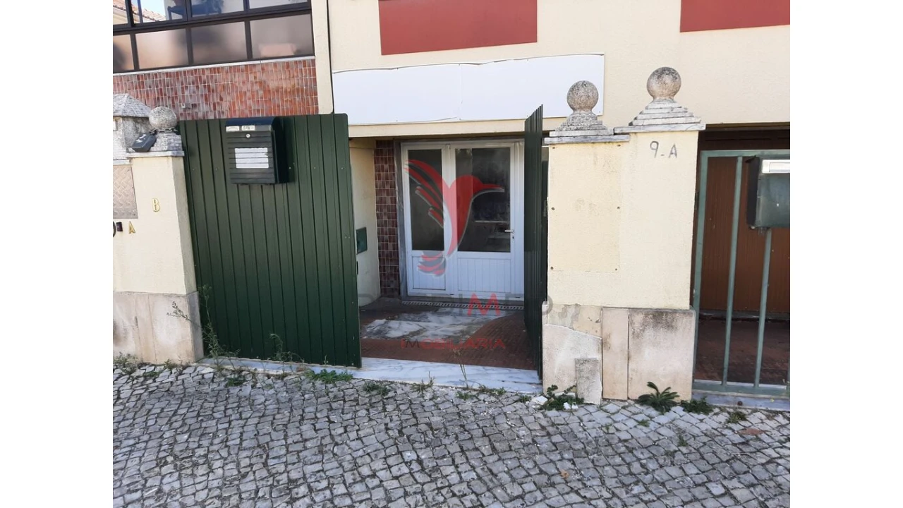 Loja para Venda em Corroios Foto 10