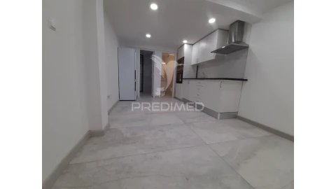 Loja para Venda em Corroios