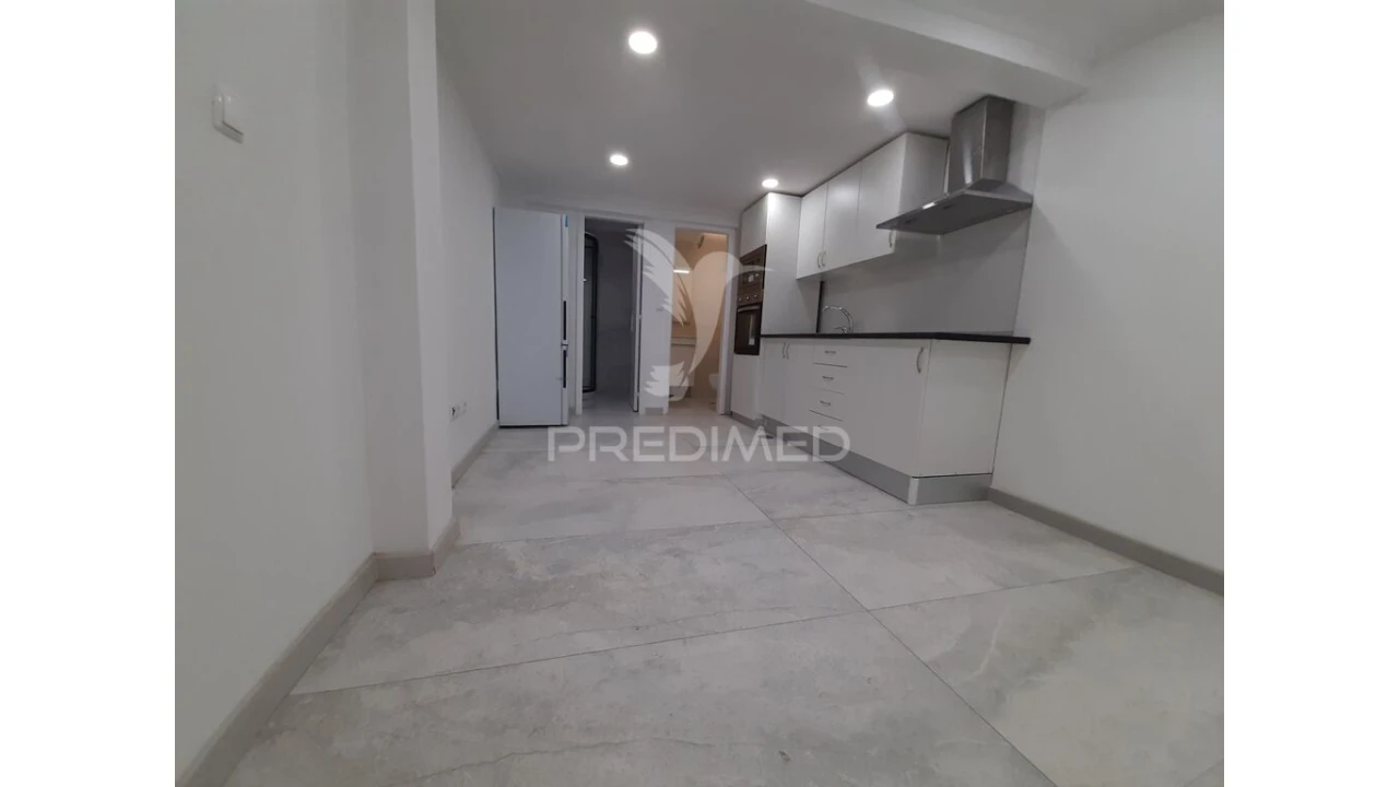 Loja para Venda em Corroios Foto 2
