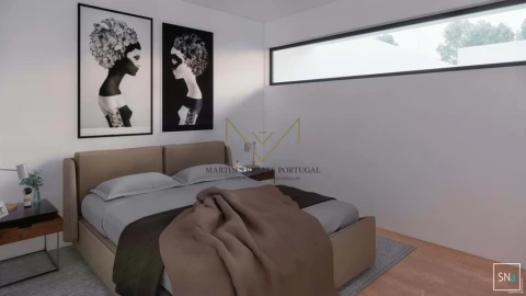 Moradia T4 para Venda em Charneca de Caparica e Sobreda
