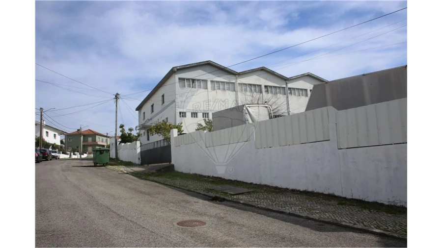 Armazém para Venda em Marvila, Ribeira Santarém, São Salvador, São Nicolau Foto 3