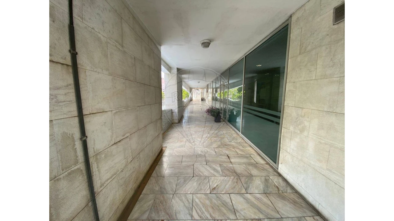 Escritório para Venda em Parque das Nações Foto 1