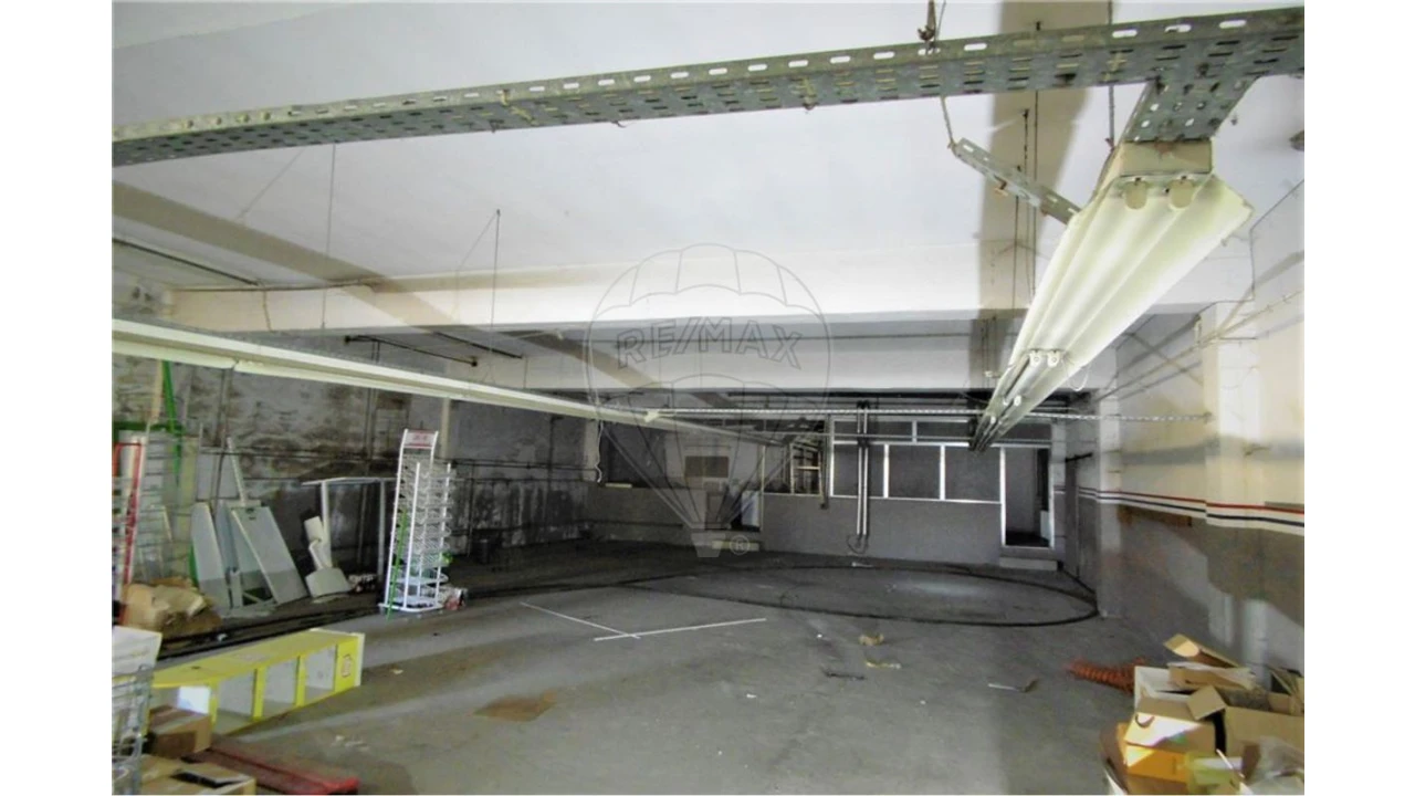 Armazém para Venda em Rio Mau Foto 10