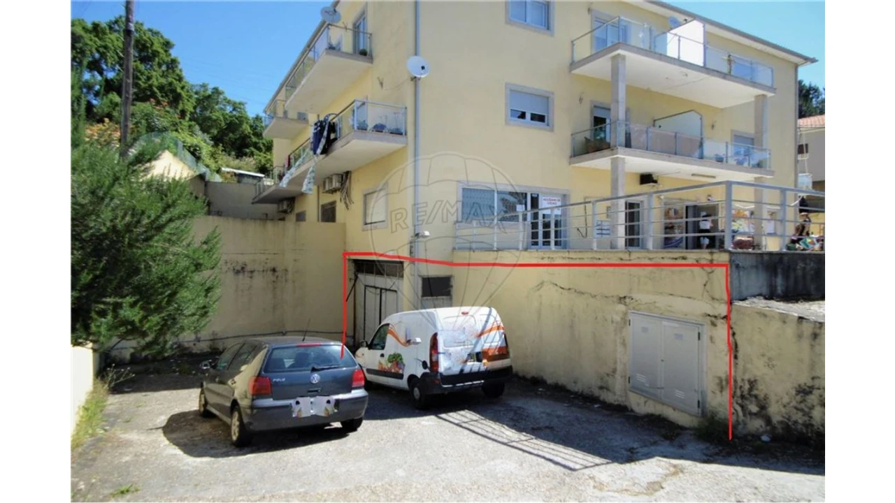 Armazém para Venda em Rio Mau Foto 2