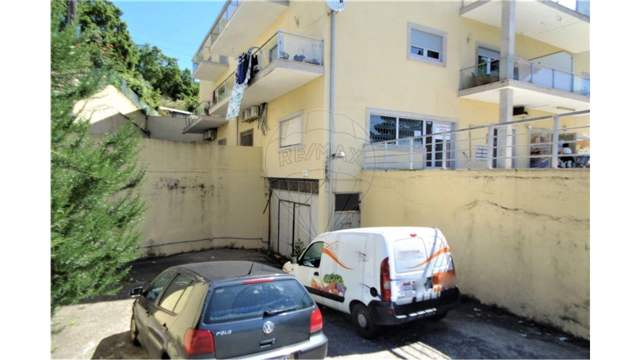 Armazém para Venda em Rio Mau Foto 12