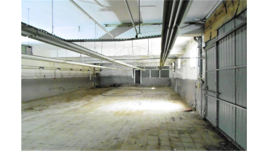 Armazém para Venda em Rio Mau Foto 3