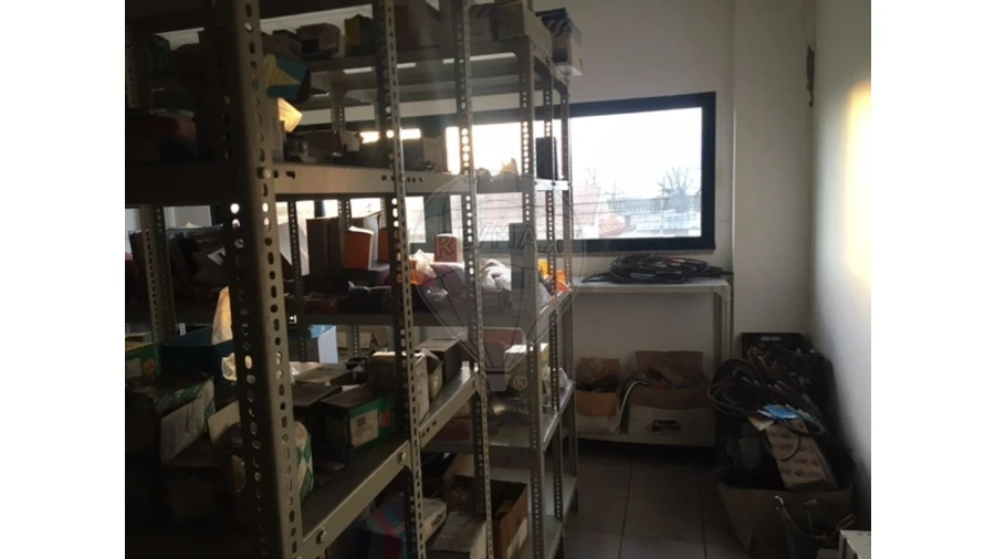 Armazém para Venda em Silvalde Foto 18